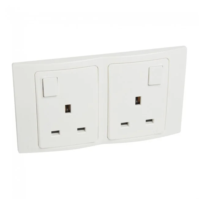 Socket outlet Mallia - switched - 2 gang - 13 A 250 V~ - white