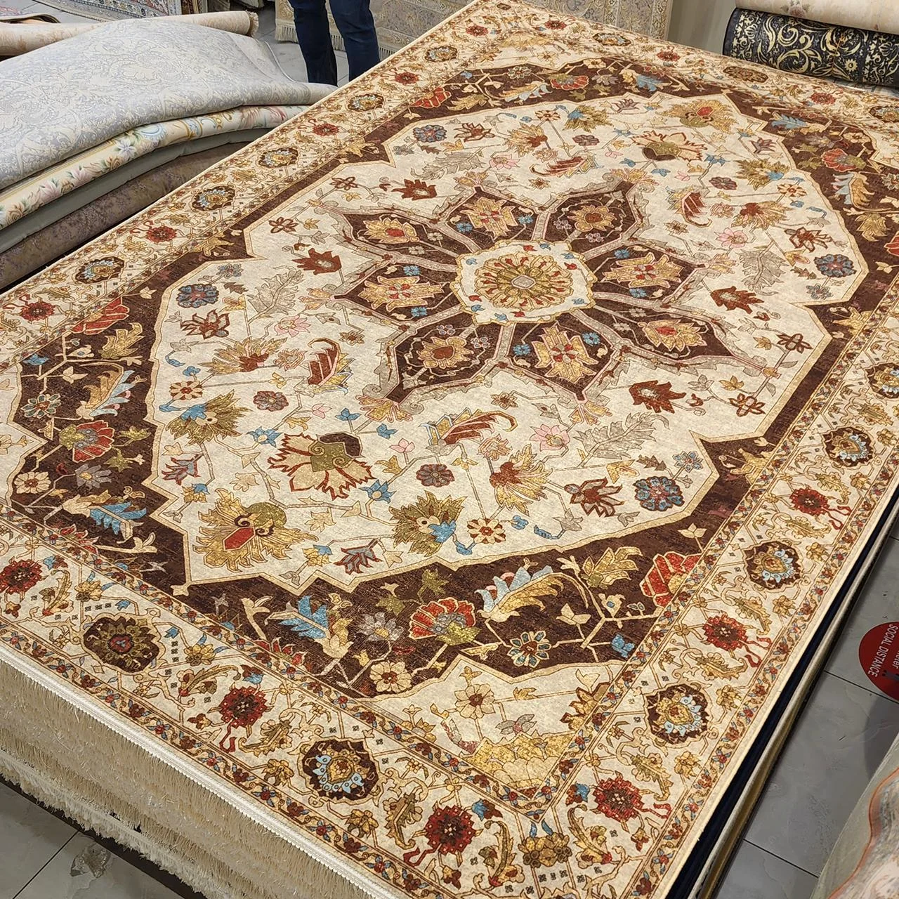 Iranian Machine Made Carpet-1200 Reeds ( 150X225 Cm )