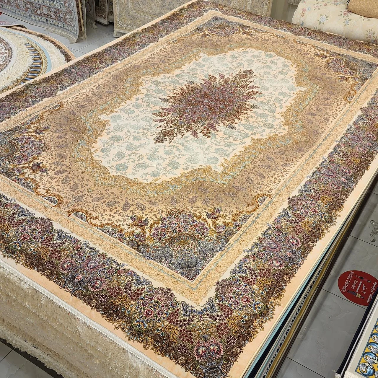 Iranian Machine Made Carpet-1200 Reeds ( 150X225 Cm )