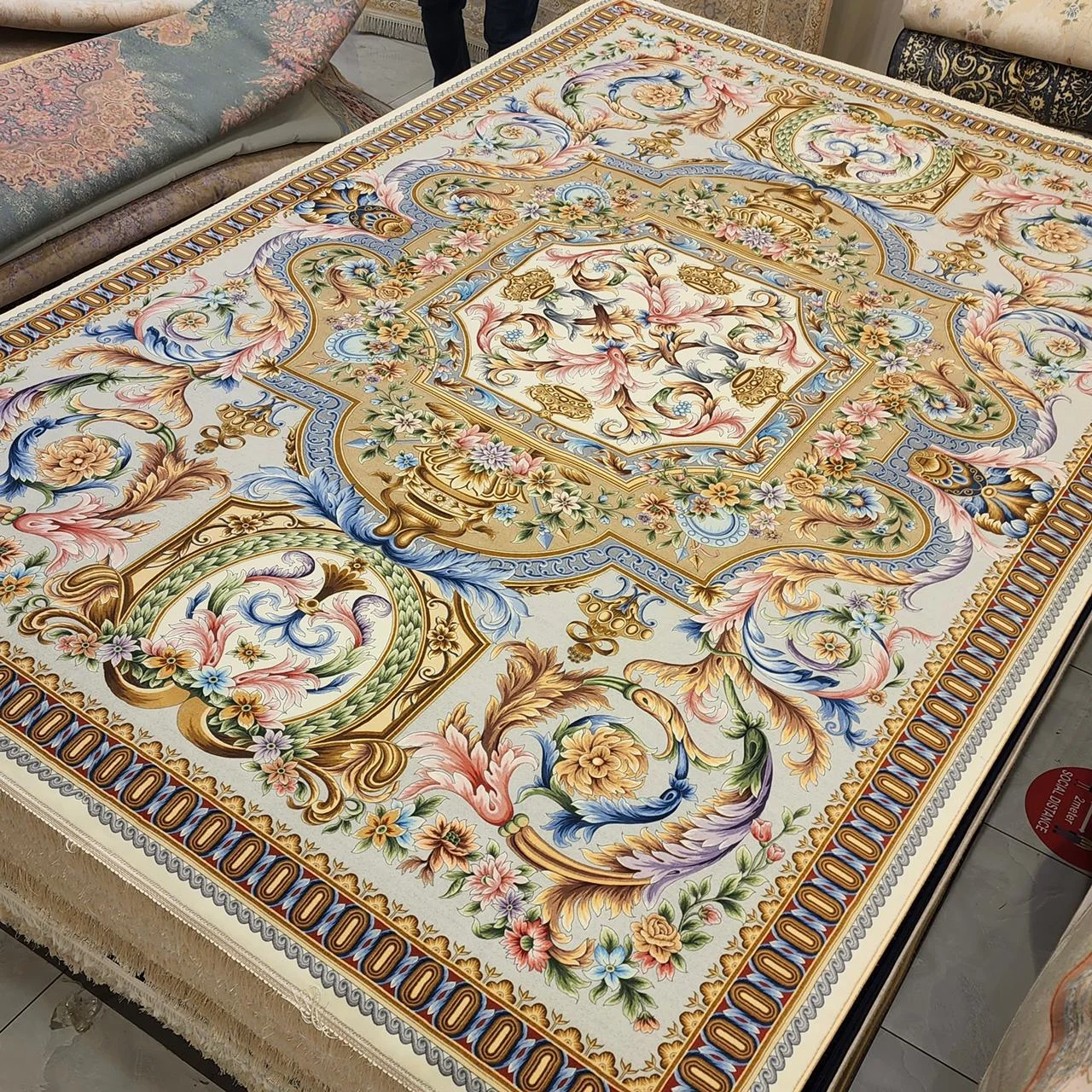 Iranian Machine Made Carpet-1200 Reeds ( 150X225 Cm )