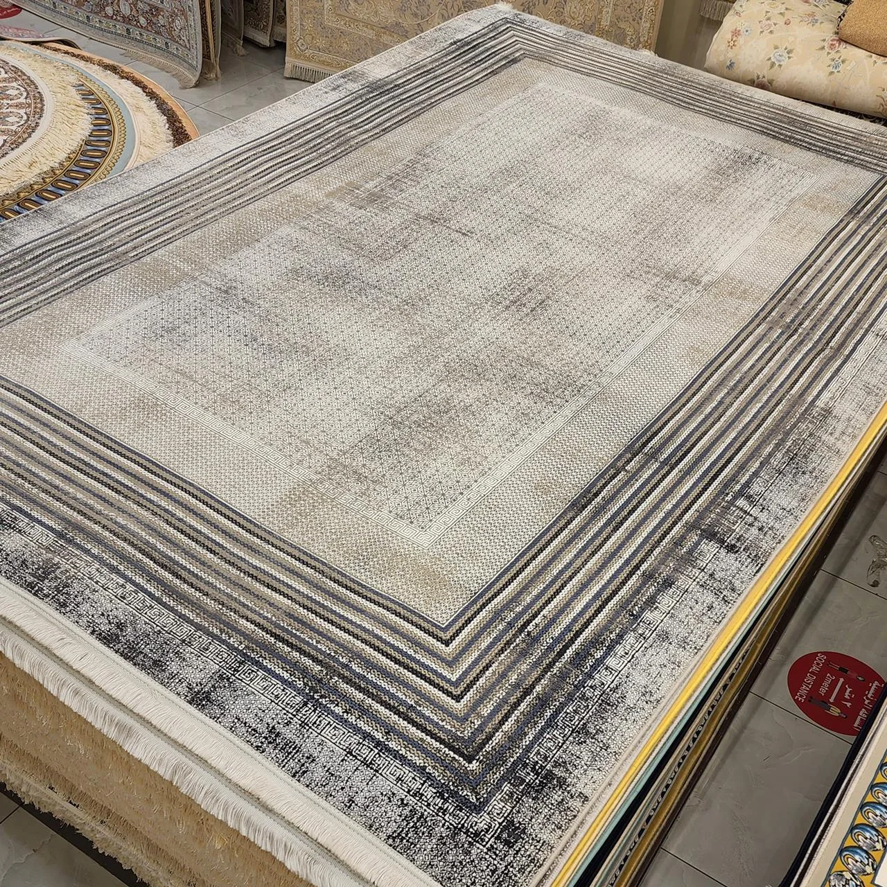 Iranian Machine Made Carpet-1200 Reeds