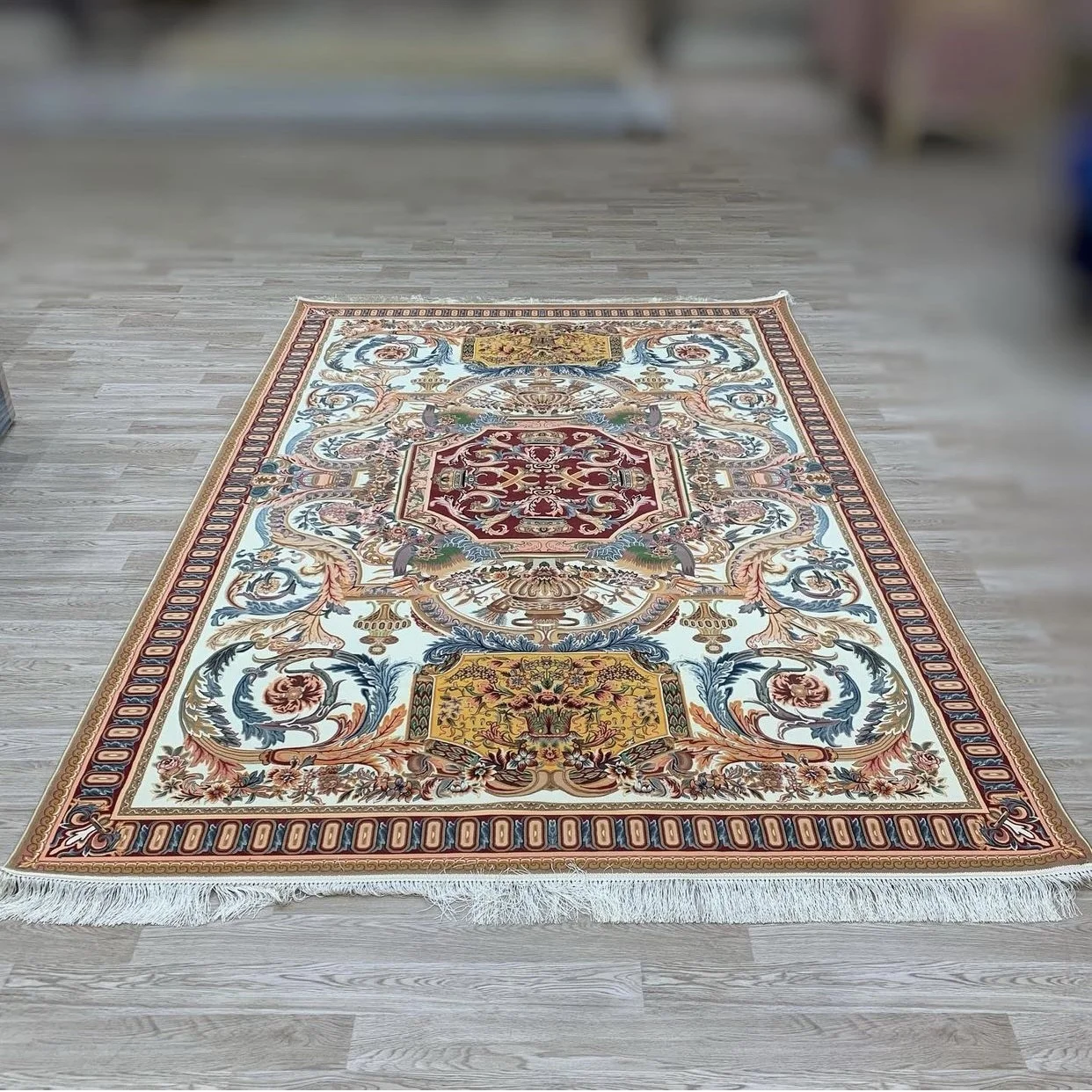 Iranian Machine Made Carpet-1200 Reeds