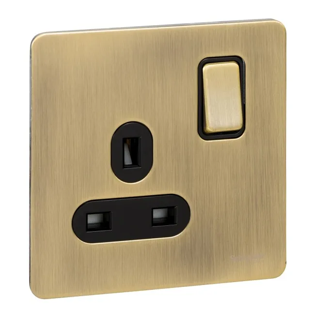 Schneider Electric Ultimate Screwless flat plate switched socket 1 gang antique brass GU3410BAB