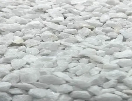 MCWI25 - Marble Chips White 2-5 mm (50 kg)