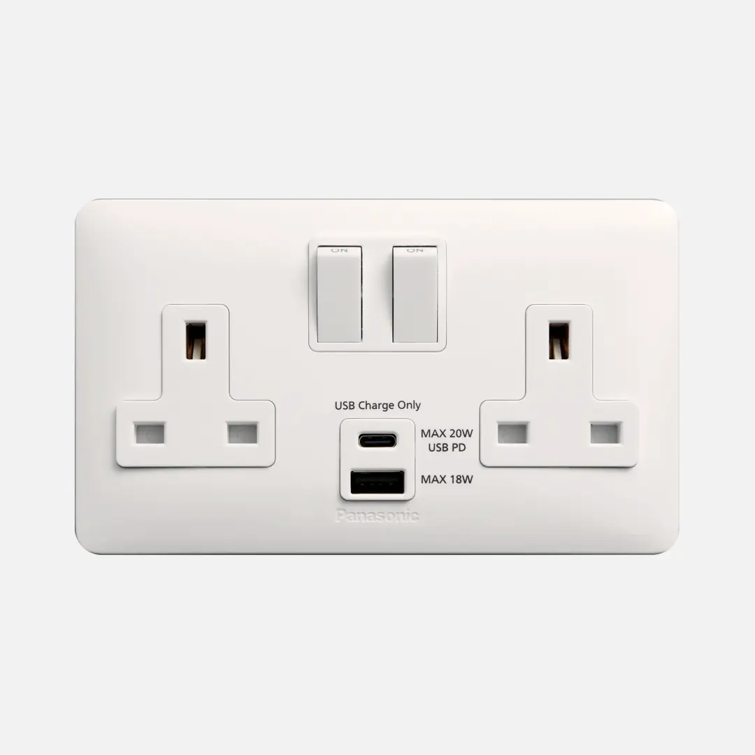 13A 2G DP SWITCHED SOCKET WITH INTEGRAL USB(A+C) WBC10262 - PANASONIC